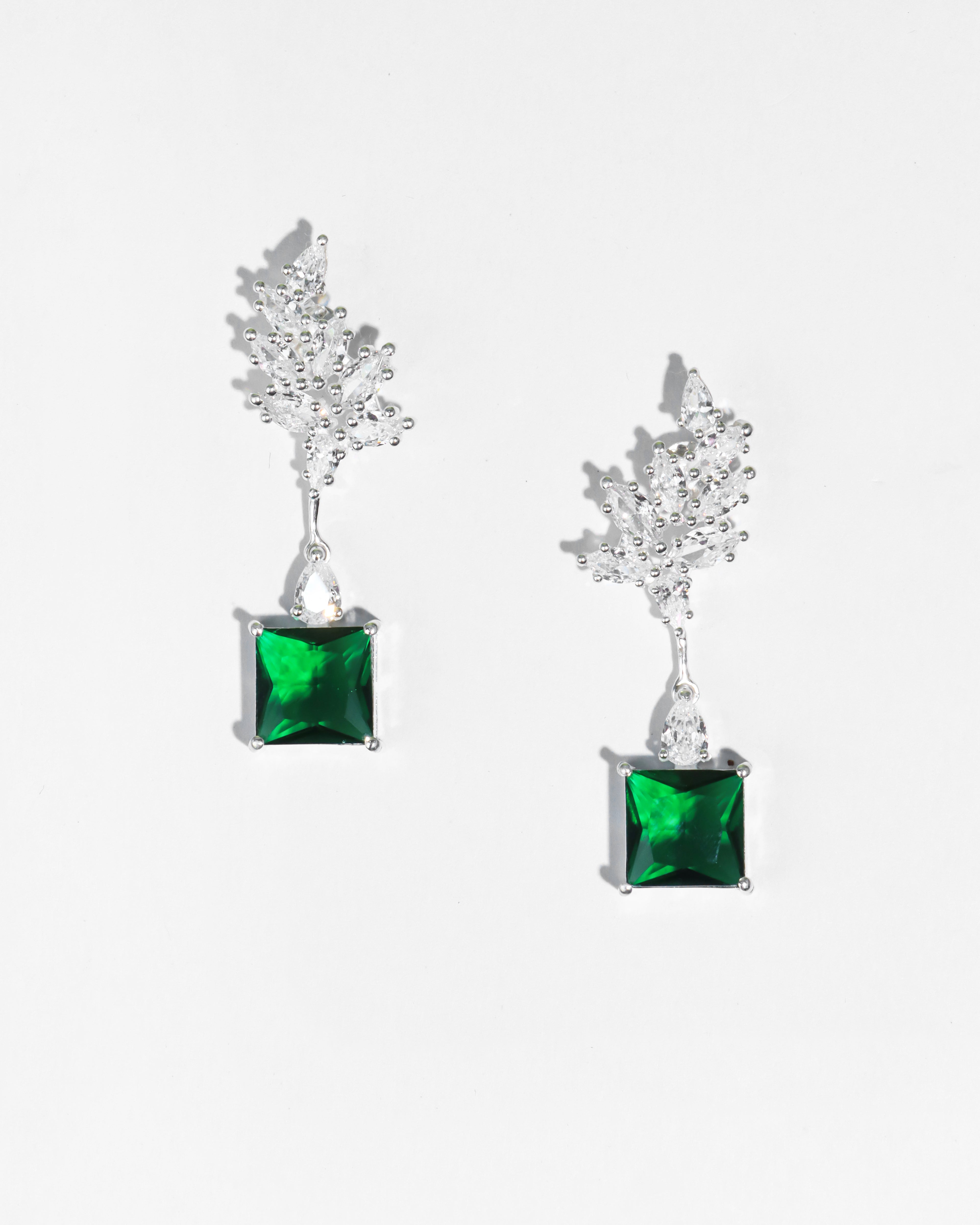 Cluster Emerald Drop