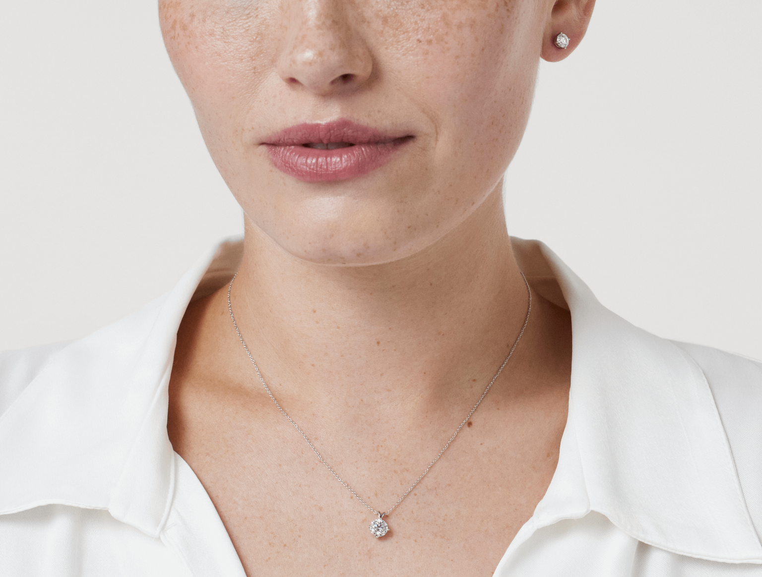 Round Solitaire Pendant