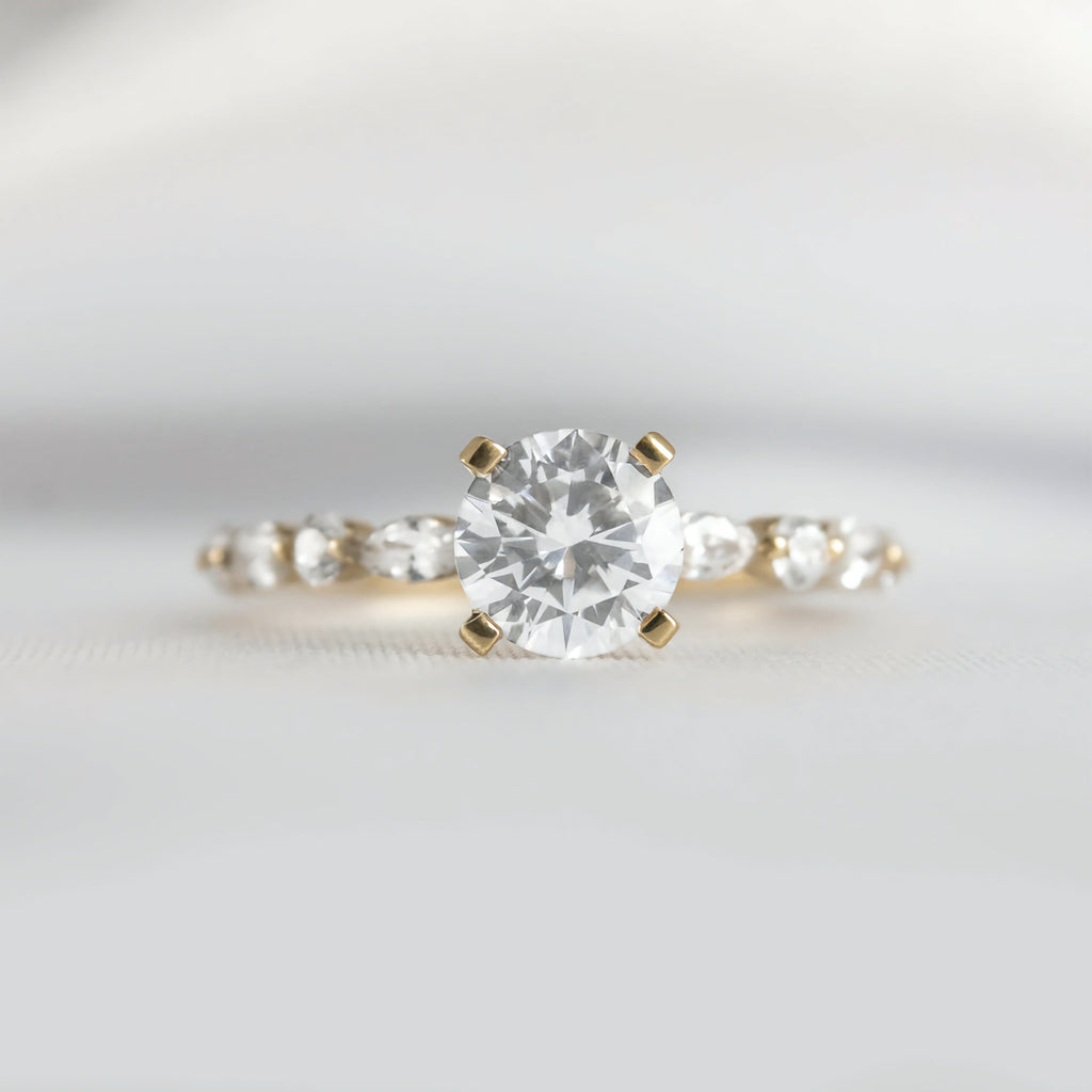 Round Solitaire Ring with Mix Band