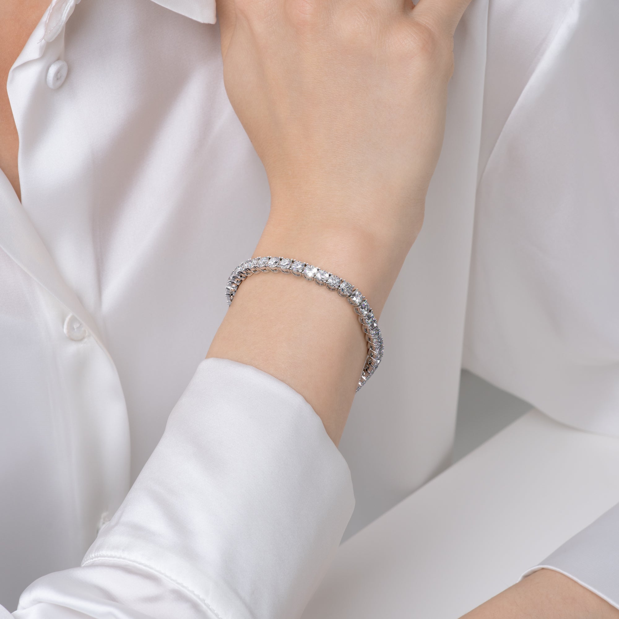 Love Tennis Bracelet Round